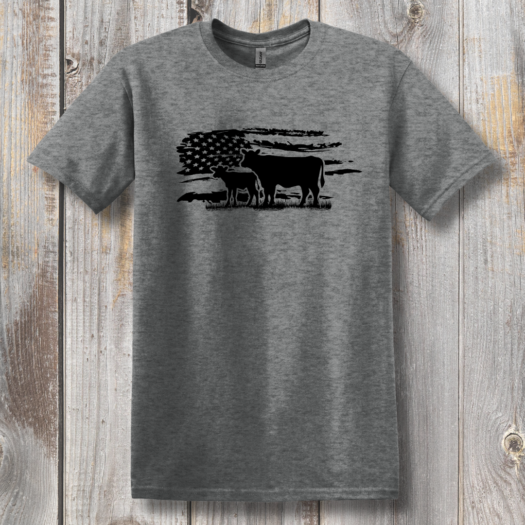 USA Cow Distressed Flag T-Shirt | Farmer Gift